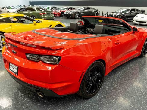 Used 2020 Chevrolet Camaro SS image 6