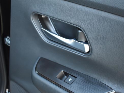 New 2026 Nissan Kicks SV w/ SV Premium Package image 35