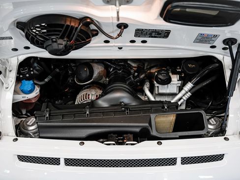 Used 2010 Porsche 911 GT3 RWD image 43