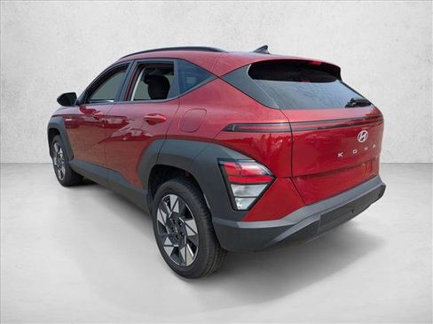 Used 2025 Hyundai Kona SEL AWD/4WD image 7