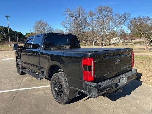 Used 2023 Ford F350 Lariat w/ Lariat Ultimate Package image 5