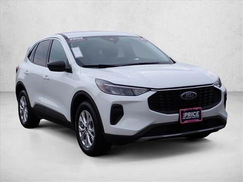 Certified 2023 Ford Escape Active AWD/4WD image 6