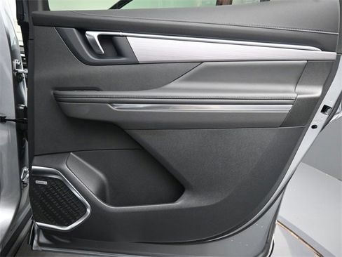 New 2026 Buick Enclave Preferred w/ Power Package image 17