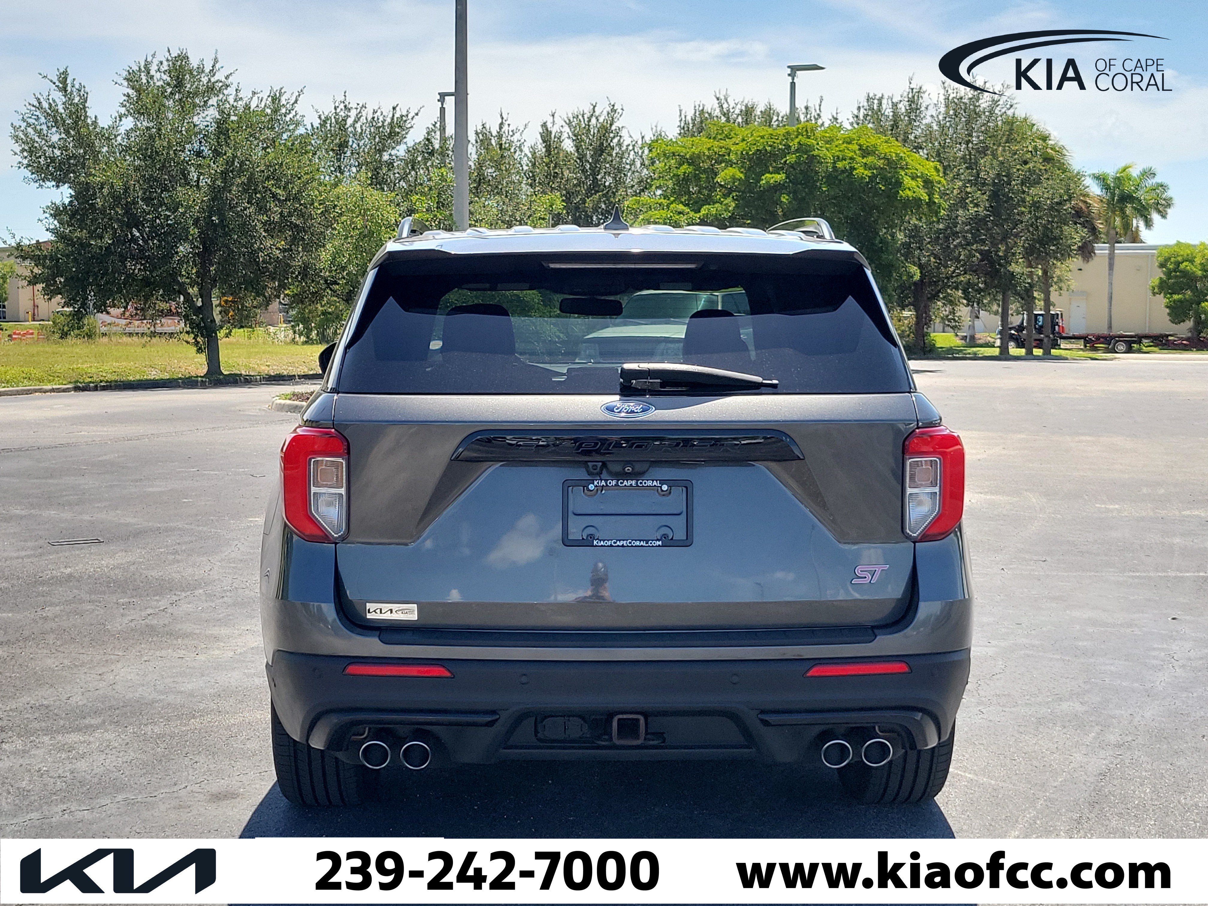 Used 2020 Ford Explorer ST AWD/4WD image 5