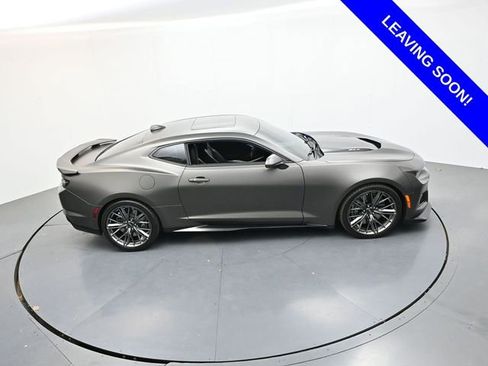 Used 2023 Chevrolet Camaro ZL1 RWD image 32