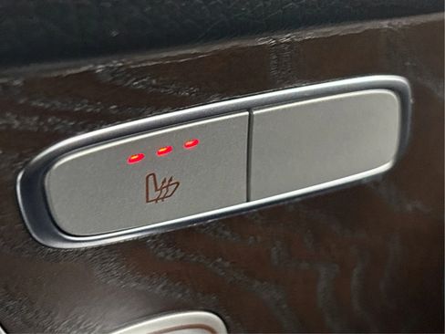 Used 2019 Mercedes-Benz GLC 300 4MATIC Coupe image 44