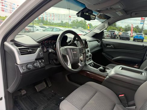 Used 2016 GMC Yukon SLE w/ HD Trailering Package AWD/4WD image 13