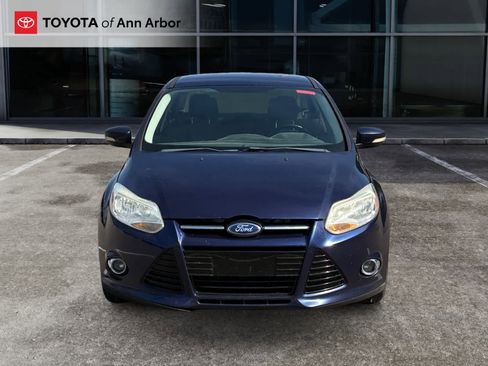 Used 2012 Ford Focus SE w/ SE Sport Pkg FWD image 5