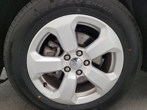 Used 2020 Jeep Compass Latitude w/ Popular Equipment Group image 31