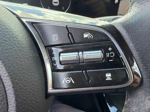 Certified 2024 Kia Seltos SX w/ SX Sunroof Package AWD/4WD image 28