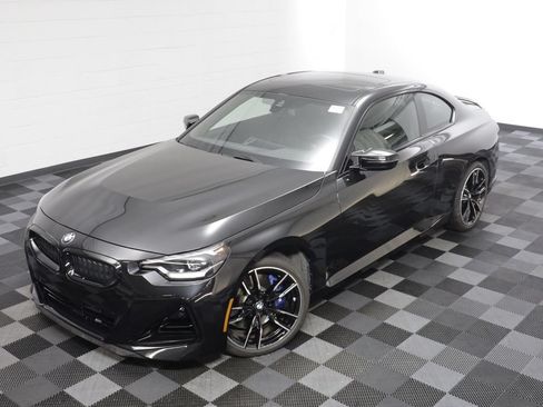 Used 2026 BMW M240i xDrive Coupe AWD/4WD image 2