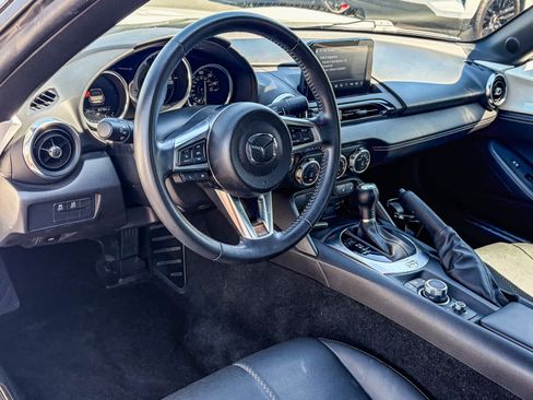 Used 2022 MAZDA MX-5 Miata Grand Touring RWD image 11