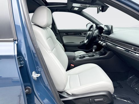 Used 2025 Honda Civic Sport Touring image 19