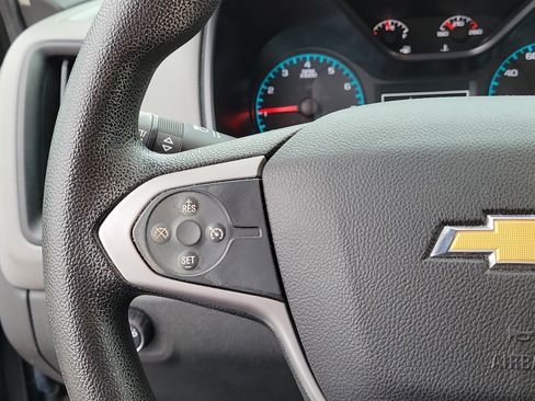 Used 2017 Chevrolet Colorado W/T w/ WT Convenience Package image 24