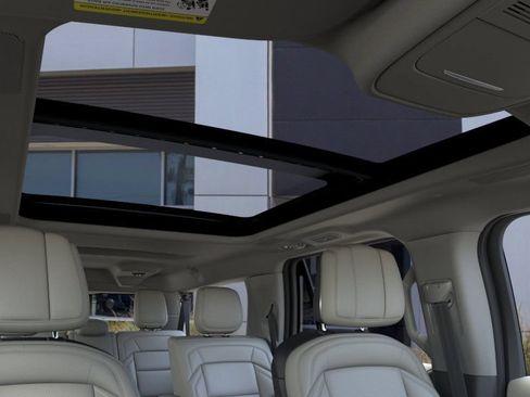 New 2026 Lincoln Navigator L Reserve w/ Jet Appearance Package AWD/4WD image 47