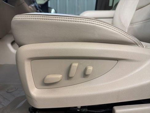 Used 2018 GMC Yukon Denali w/ Denali Ultimate Package image 15