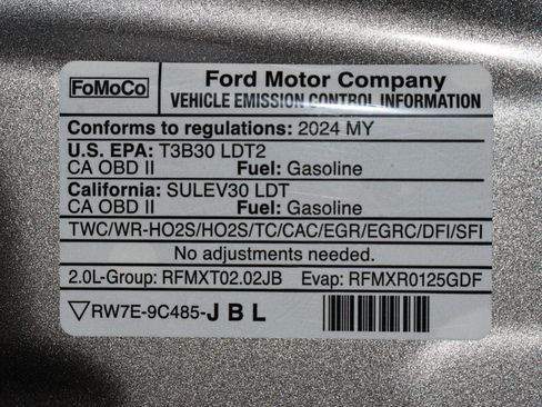 Used 2024 Ford Escape Platinum AWD/4WD image 94