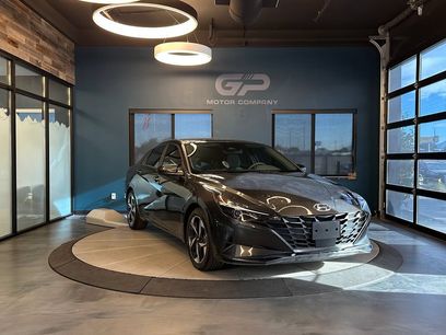 Used 2023 Hyundai Elantra SEL w/ Convenience Package