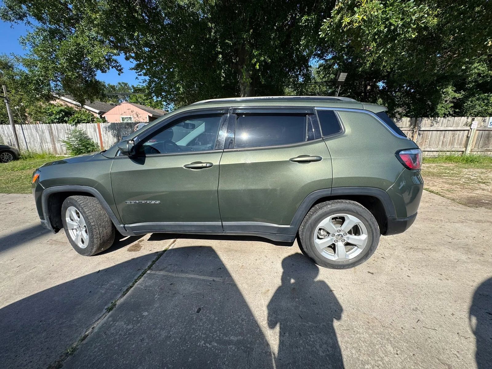 Used 2020 Jeep Compass Latitude w/ Popular Equipment Group FWD image 9