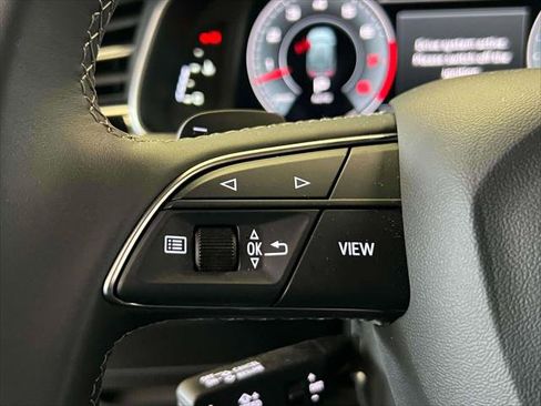 Used 2025 Audi Q8 Premium Plus image 20