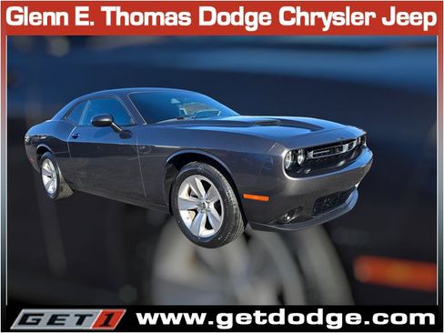 Certified 2023 Dodge Challenger SXT image 1