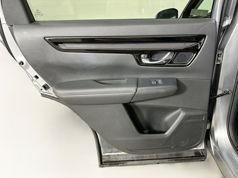 Used 2025 Honda CR-V EX-L image 26