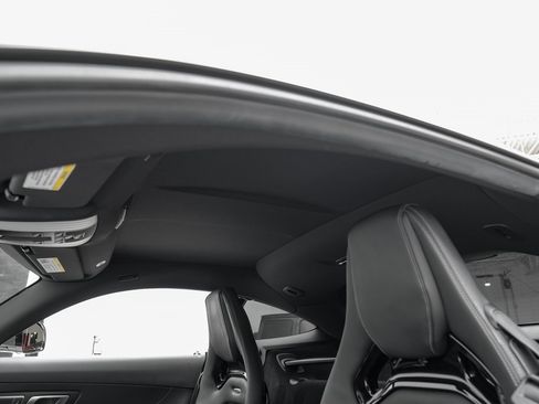 Used 2018 Mercedes-Benz AMG GT R image 33