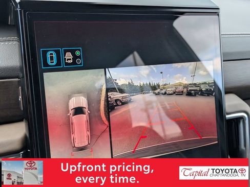 Used 2026 GMC Yukon Denali Ultimate AWD/4WD image 26