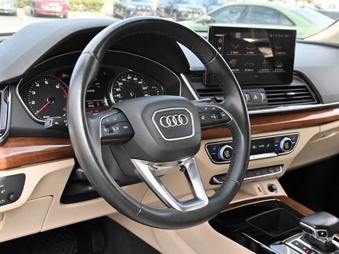 Used 2022 Audi Q5 2.0T Premium image 14