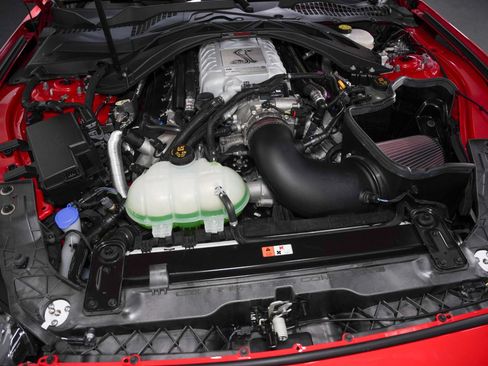 Used 2021 Ford Mustang Shelby GT500 w/ Carbon Fiber Handling Package RWD image 51