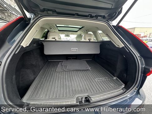 Used 2022 Volvo XC60 B5 Momentum w/ Climate Package AWD/4WD image 20