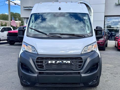 Used 2025 RAM ProMaster 3500 FWD image 2