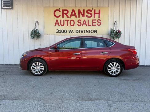 Used 2017 Nissan Sentra SV FWD image 6