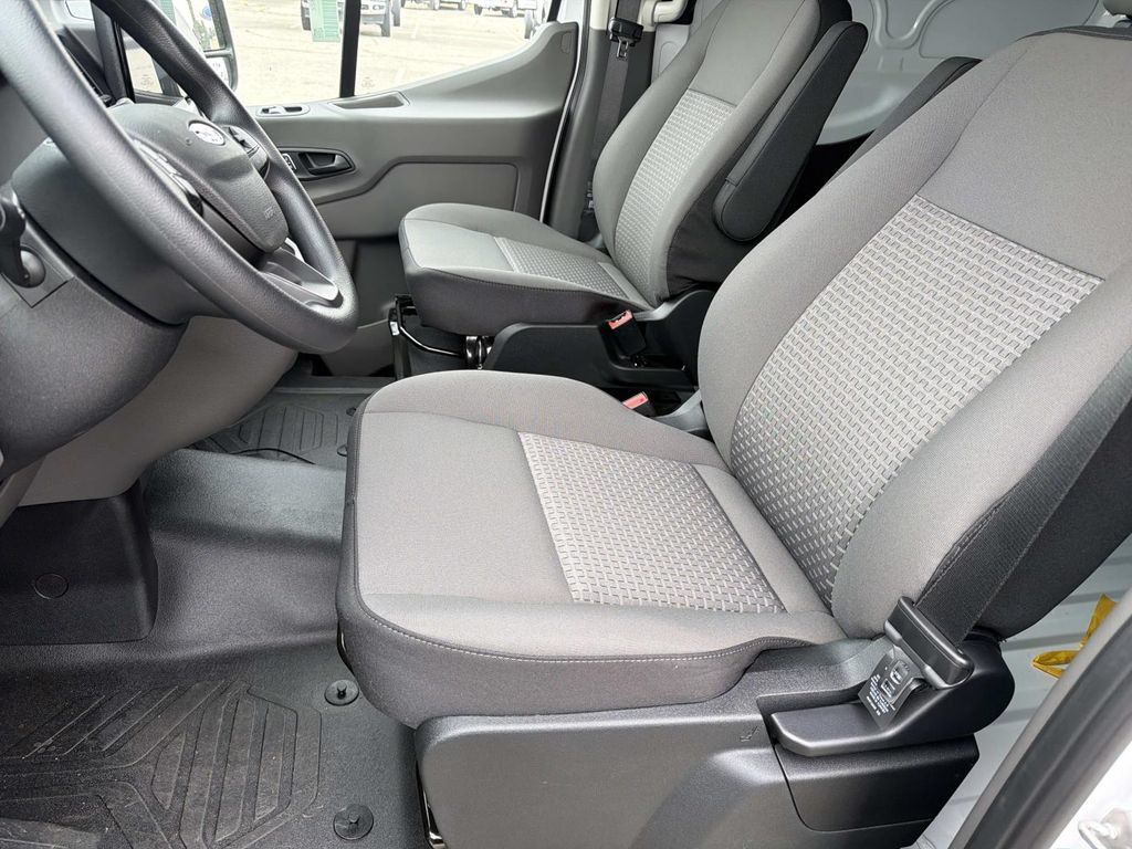 New 2026 Ford Transit 250 Low Roof AWD image 19