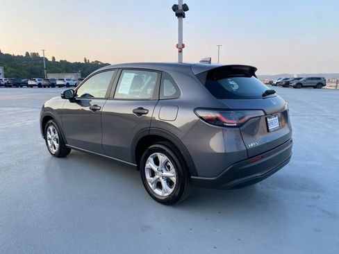 Used 2024 Honda HR-V LX image 10