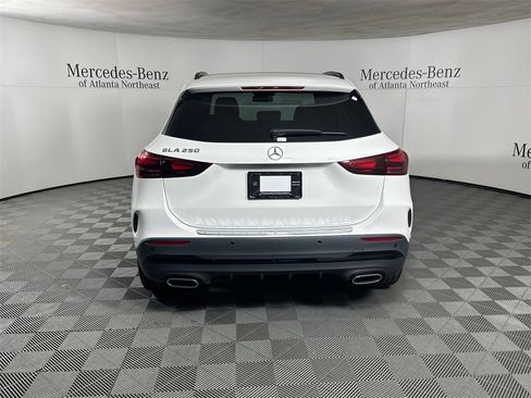 Certified 2024 Mercedes-Benz GLA 250 image 6