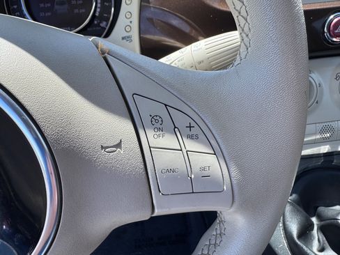 Used 2015 FIAT 500 Pop FWD image 18