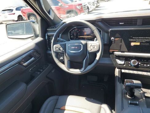 New 2026 GMC Sierra 1500 AT4 w/ AT4 Premium Package AWD/4WD image 14