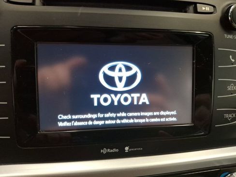 Used 2015 Toyota Highlander Plus image 24