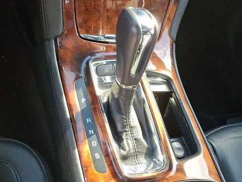 Used 2014 Lincoln MKS AWD w/ Equipment Group 201A image 15