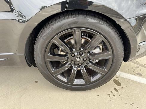 Used 2022 Land Rover Range Rover Sport HSE Silver Edition image 8