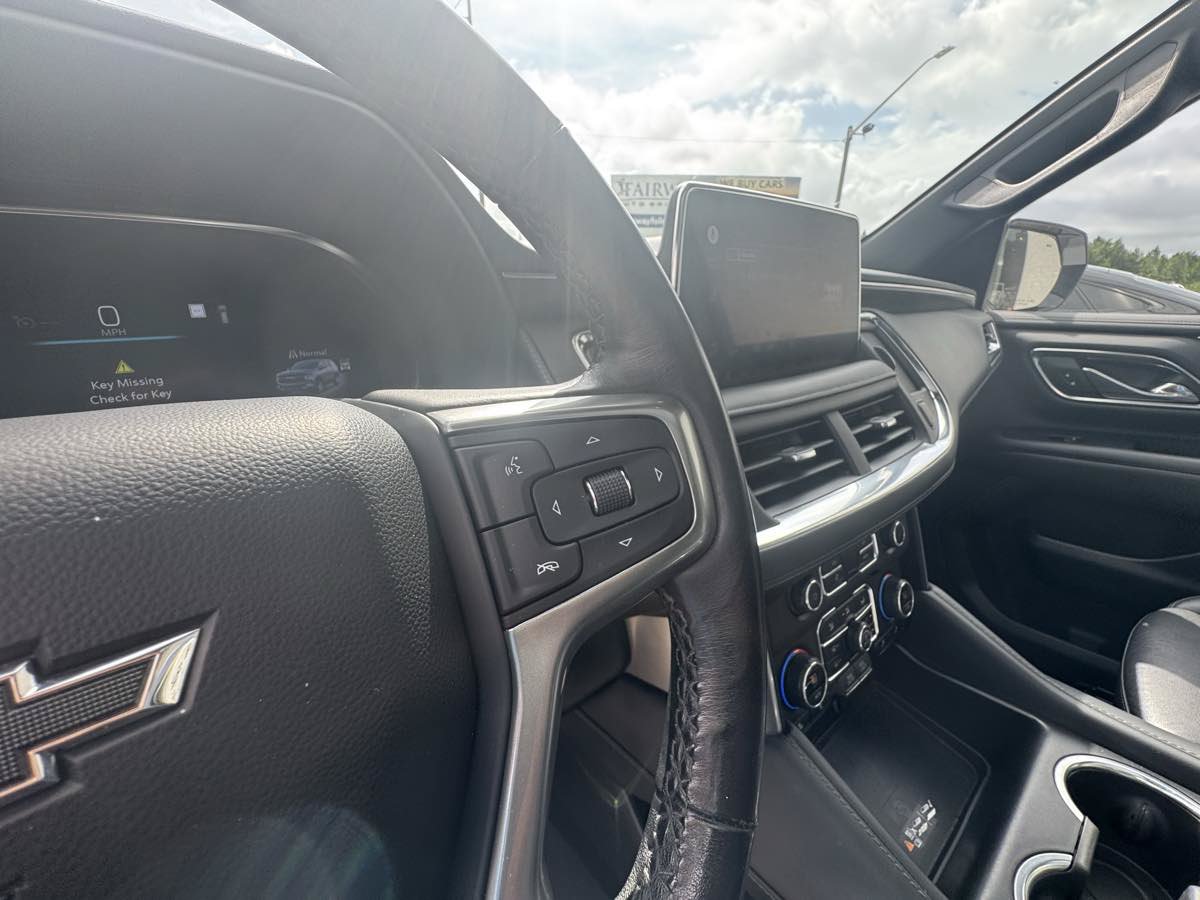 Used 2022 Chevrolet Tahoe Z71 w/ Luxury Package AWD/4WD image 20