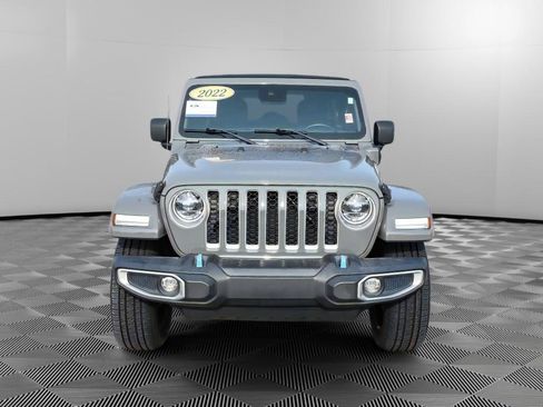 Used 2022 Jeep Wrangler Unlimited Sahara w/ Cold Weather Group AWD/4WD image 11