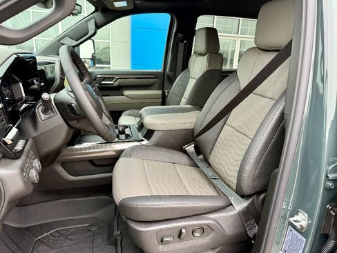 New 2026 Chevrolet Silverado 2500 ZR2 w/ LPO, Dark Essentials Package image 14