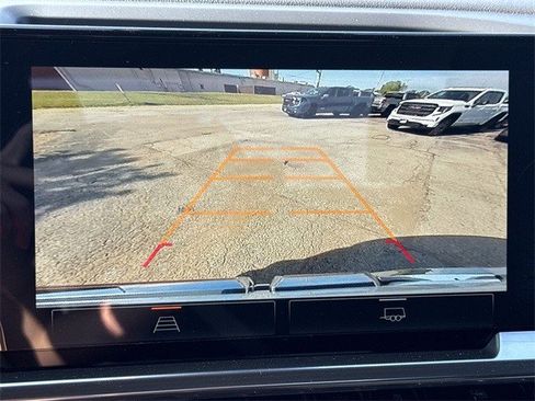 New 2026 GMC Sierra 1500 Elevation image 17