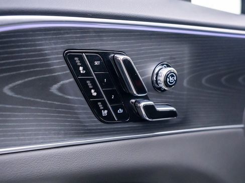 Certified 2025 Cadillac Lyriq Luxury w/ LPO, Floor Liner Package AWD/4WD image 15