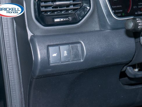 Certified 2023 Honda Pilot Touring image 31