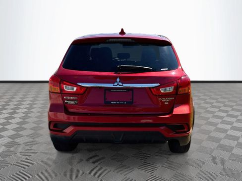 Used 2018 Mitsubishi Outlander Sport SE AWD/4WD image 6