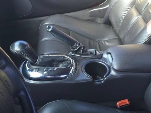 Used 2000 Plymouth Prowler RWD image 24