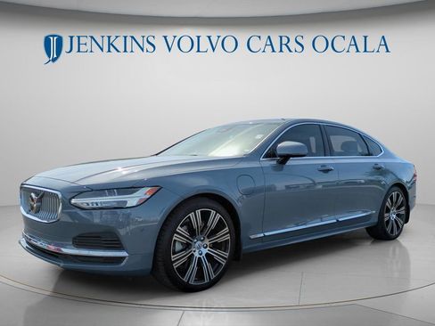 Certified 2023 Volvo S90 T8 Ultimate w/ Lounge Package AWD/4WD image 7